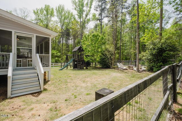 455 Damascus Church Road, Chapel Hill, NC 27516