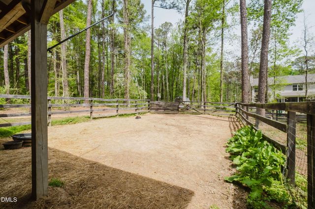 455 Damascus Church Road, Chapel Hill, NC 27516