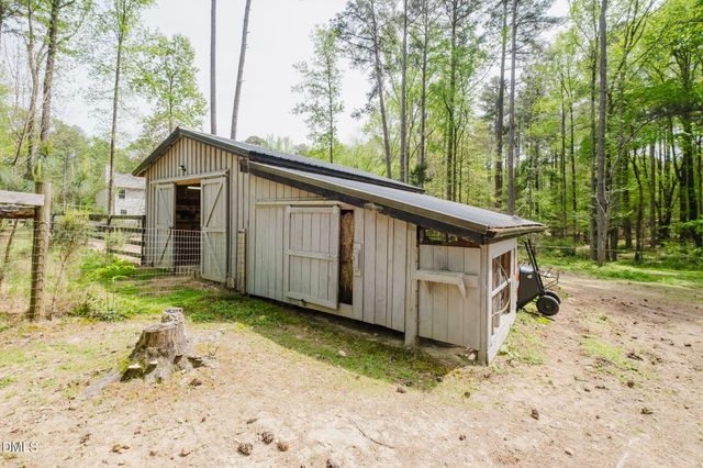 455 Damascus Church Road, Chapel Hill, NC 27516