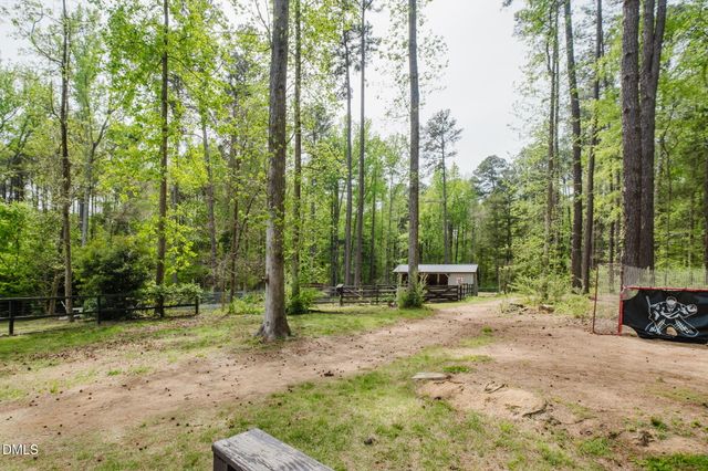 455 Damascus Church Road, Chapel Hill, NC 27516