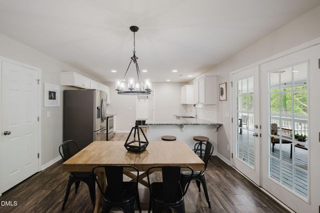 455 Damascus Church Road, Chapel Hill, NC 27516