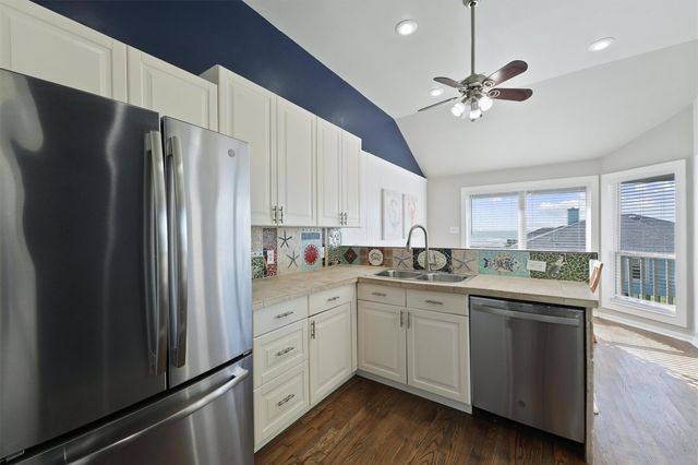 17607 Termini San Luis Pass Road, Galveston, TX 77554