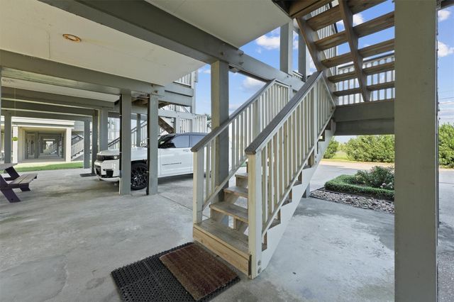 17607 Termini San Luis Pass Road, Galveston, TX 77554