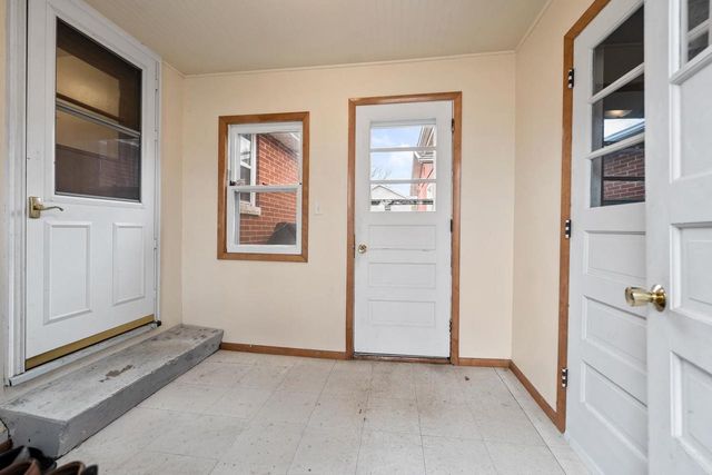 741 PARKVIEW ROAD, Green Bay, WI 54304