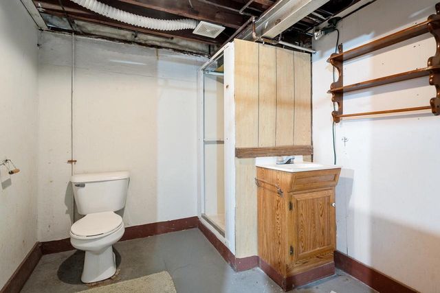 741 PARKVIEW ROAD, Green Bay, WI 54304