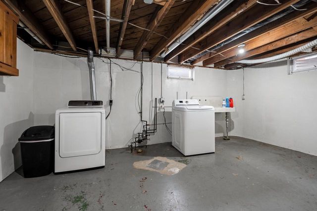 741 PARKVIEW ROAD, Green Bay, WI 54304