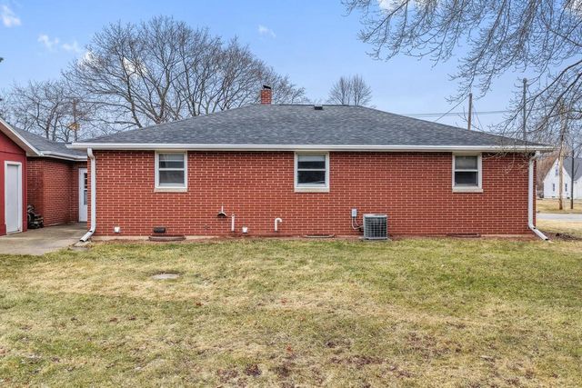 741 PARKVIEW ROAD, Green Bay, WI 54304