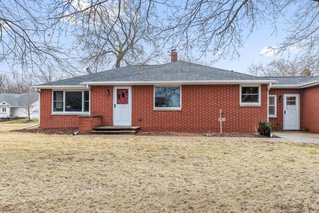 741 PARKVIEW ROAD, Green Bay, WI 54304