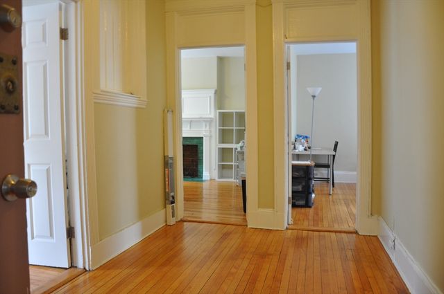 30 Glenville Ave 1, Boston, MA 02134