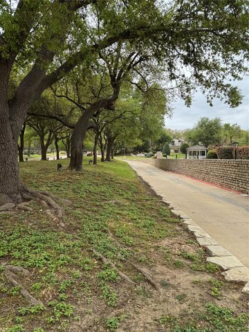 2122 Reflection Bay Drive, Arlington, TX 76013