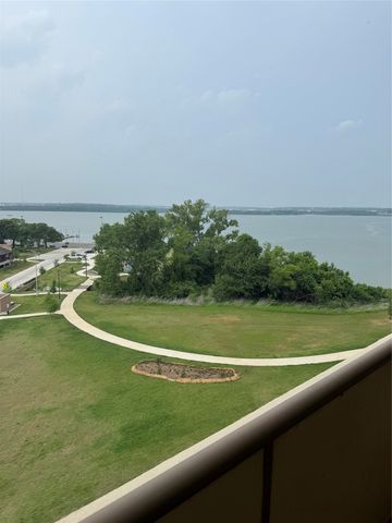 2122 Reflection Bay Drive, Arlington, TX 76013