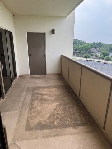 2122 Reflection Bay Drive, Arlington, TX 76013