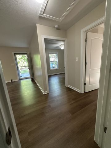 168 Inglewood Dr, Clarksville, TN 37040