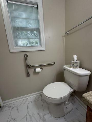 168 Inglewood Dr, Clarksville, TN 37040