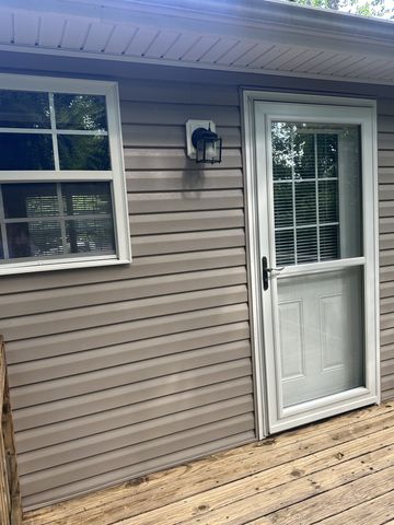 168 Inglewood Dr, Clarksville, TN 37040