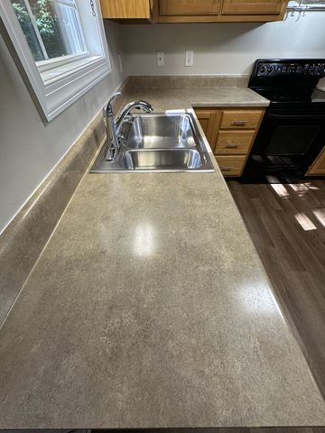 168 Inglewood Dr, Clarksville, TN 37040