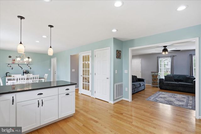 1212 ODEN ST, Front Royal, VA 22630