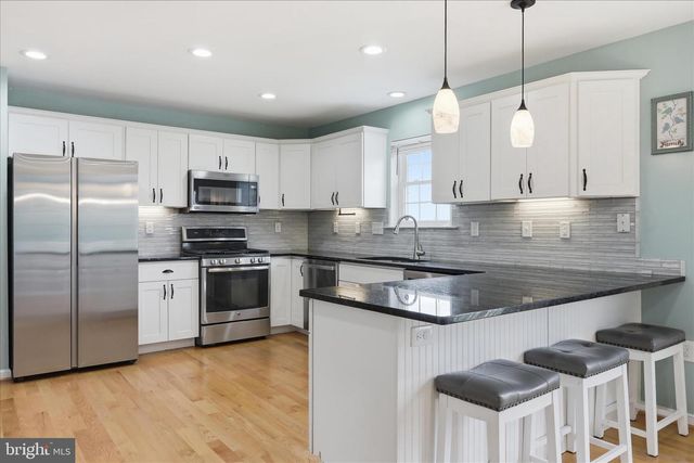 1212 ODEN ST, Front Royal, VA 22630