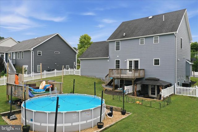 1212 ODEN ST, Front Royal, VA 22630