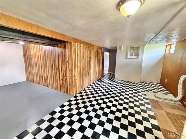11606 Doris Drive, St Louis, MO 63138