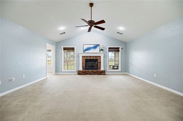 3472 Grapevine Drive, Springdale, AR 72762