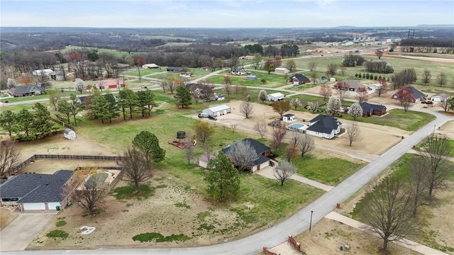 3472 Grapevine Drive, Springdale, AR 72762