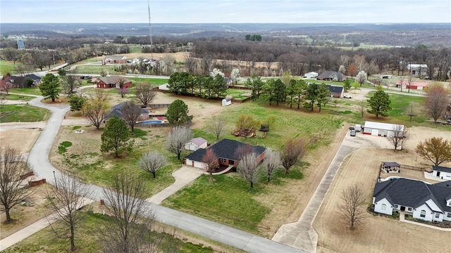 3472 Grapevine Drive, Springdale, AR 72762