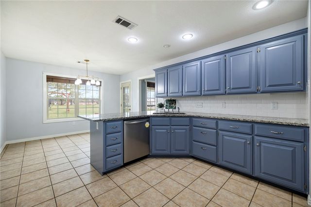 3472 Grapevine Drive, Springdale, AR 72762