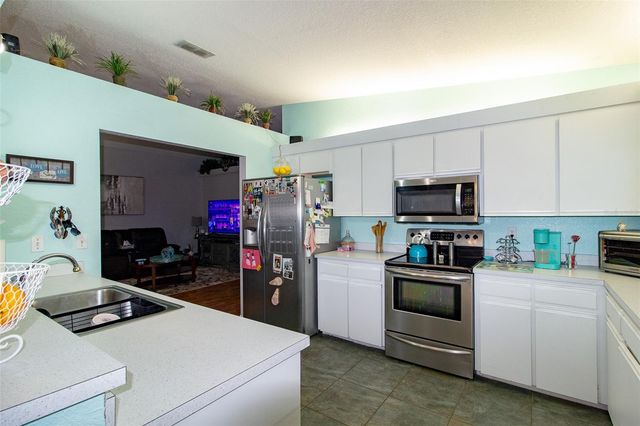 2124 GLEN HEIGHTS PLACE, Lakeland, FL 33813