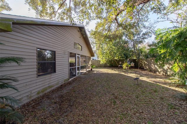 2124 GLEN HEIGHTS PLACE, Lakeland, FL 33813