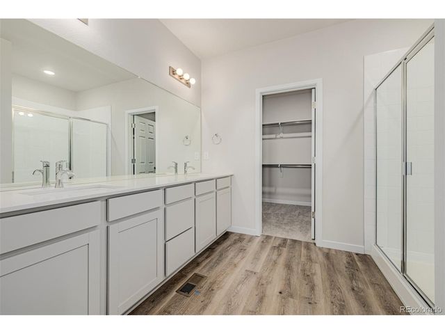 2889 E 103rd Dr, Thornton, CO 80229