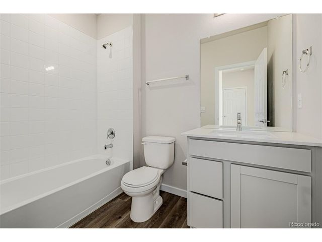 2889 E 103rd Dr, Thornton, CO 80229