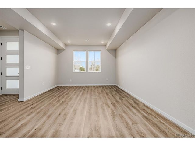 2889 E 103rd Dr, Thornton, CO 80229