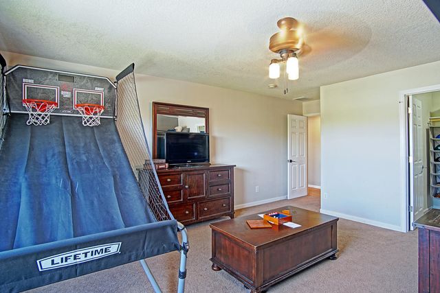 101 Paseo Vista Loop NE, Albuquerque, NM 87124
