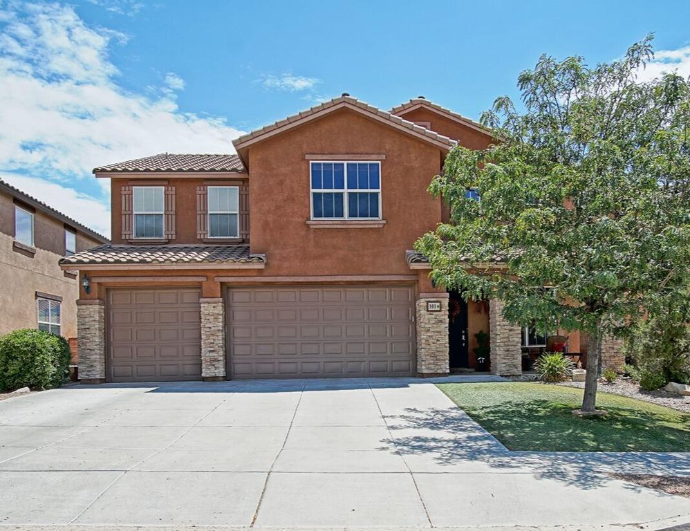 101 Paseo Vista Loop NE, Albuquerque, NM 87124