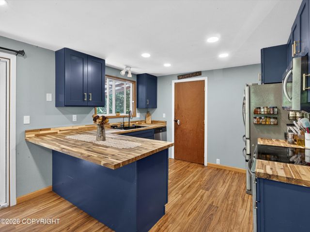 57 Mountain Ash Heights Heights, Ketchikan, AK 99901