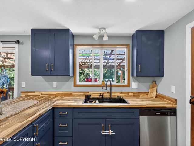 57 Mountain Ash Heights Heights, Ketchikan, AK 99901