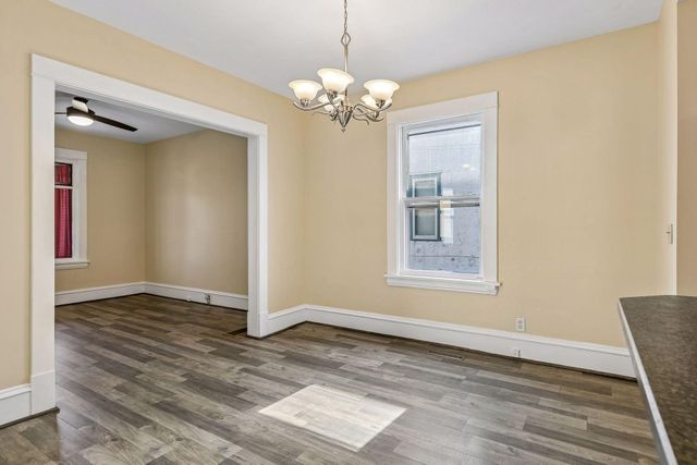 607 Simpson Street, Saint Paul, MN 55104