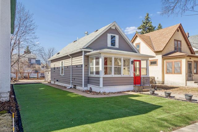 607 Simpson Street, Saint Paul, MN 55104