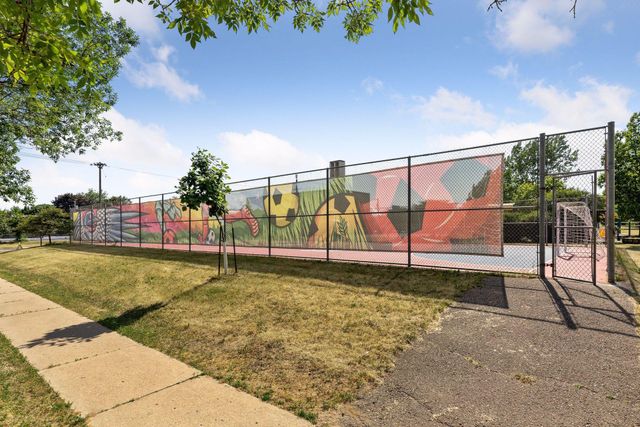 607 Simpson Street, Saint Paul, MN 55104