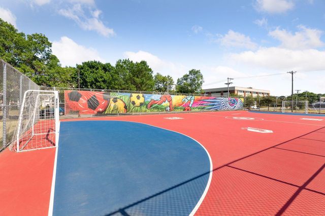 607 Simpson Street, Saint Paul, MN 55104