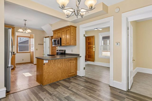 607 Simpson Street, Saint Paul, MN 55104