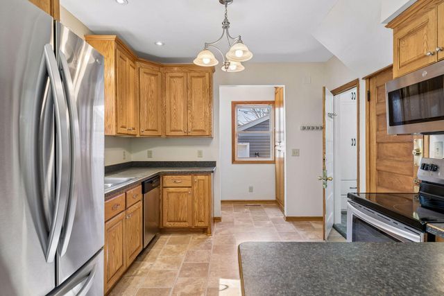 607 Simpson Street, Saint Paul, MN 55104