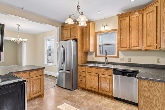 607 Simpson Street, Saint Paul, MN 55104