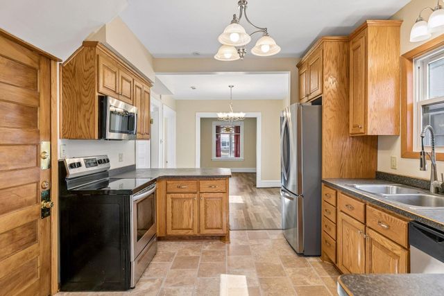 607 Simpson Street, Saint Paul, MN 55104