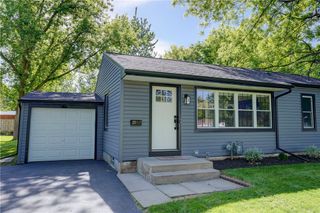 20 Meadow View Drive, Penfield, NY 14526