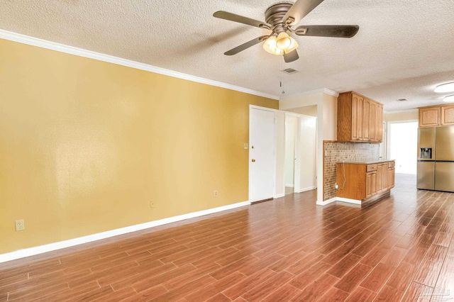 521 Quail Nest Ln, Pensacola, FL 32514