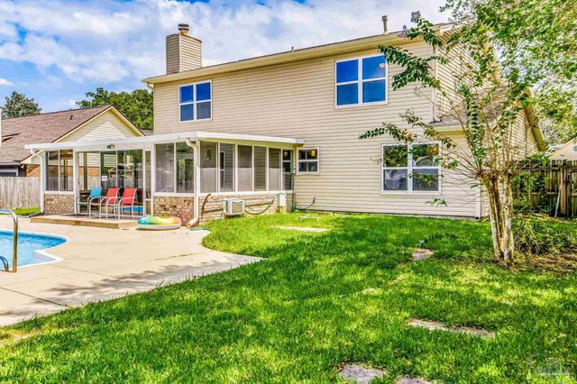 521 Quail Nest Ln, Pensacola, FL 32514