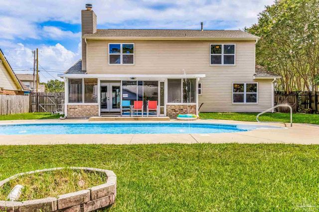 521 Quail Nest Ln, Pensacola, FL 32514