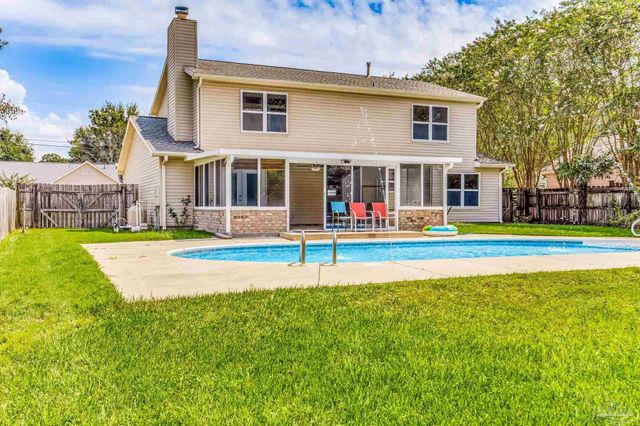 521 Quail Nest Ln, Pensacola, FL 32514